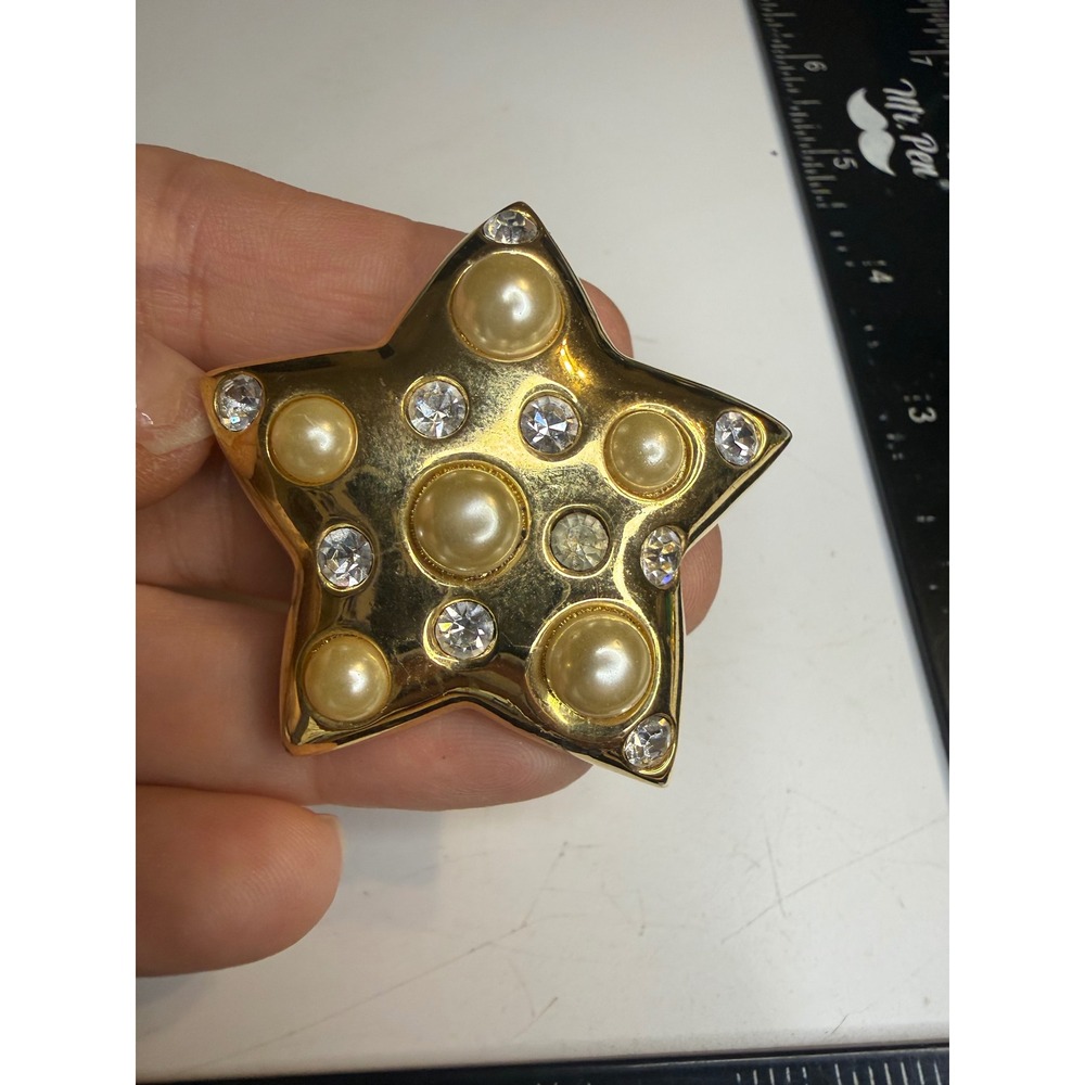 Modo Gold Tone Star Brooch Faux Pearl Rhinestone Pendant Pin 2 Inch